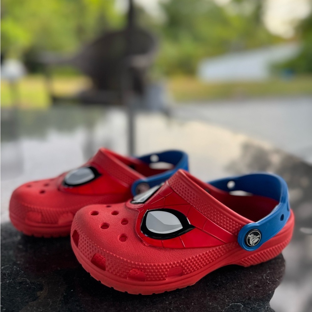 Spider-Man Crocs